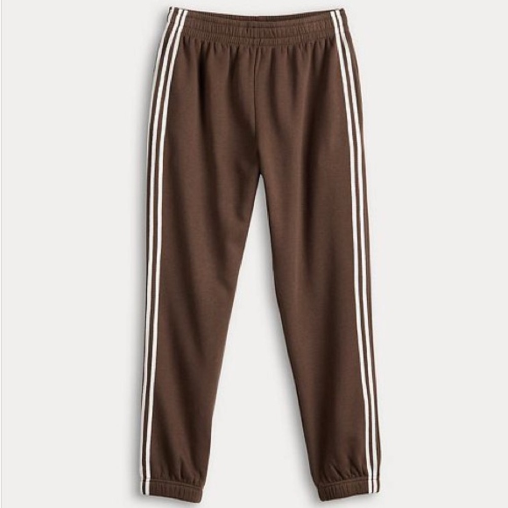 Kohl's Kids Brown Pajama Bottoms with White Stripes‎